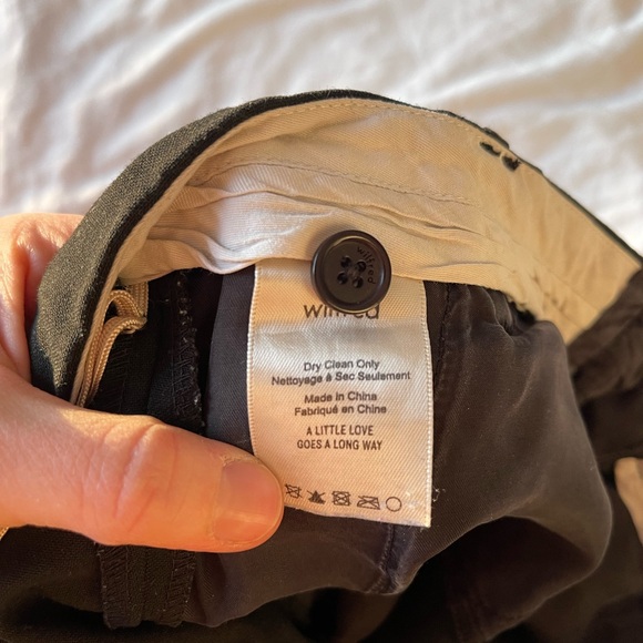 Wilfred Black Tailored Pants – Size 8 | Aritzia - Picture 7 of 9